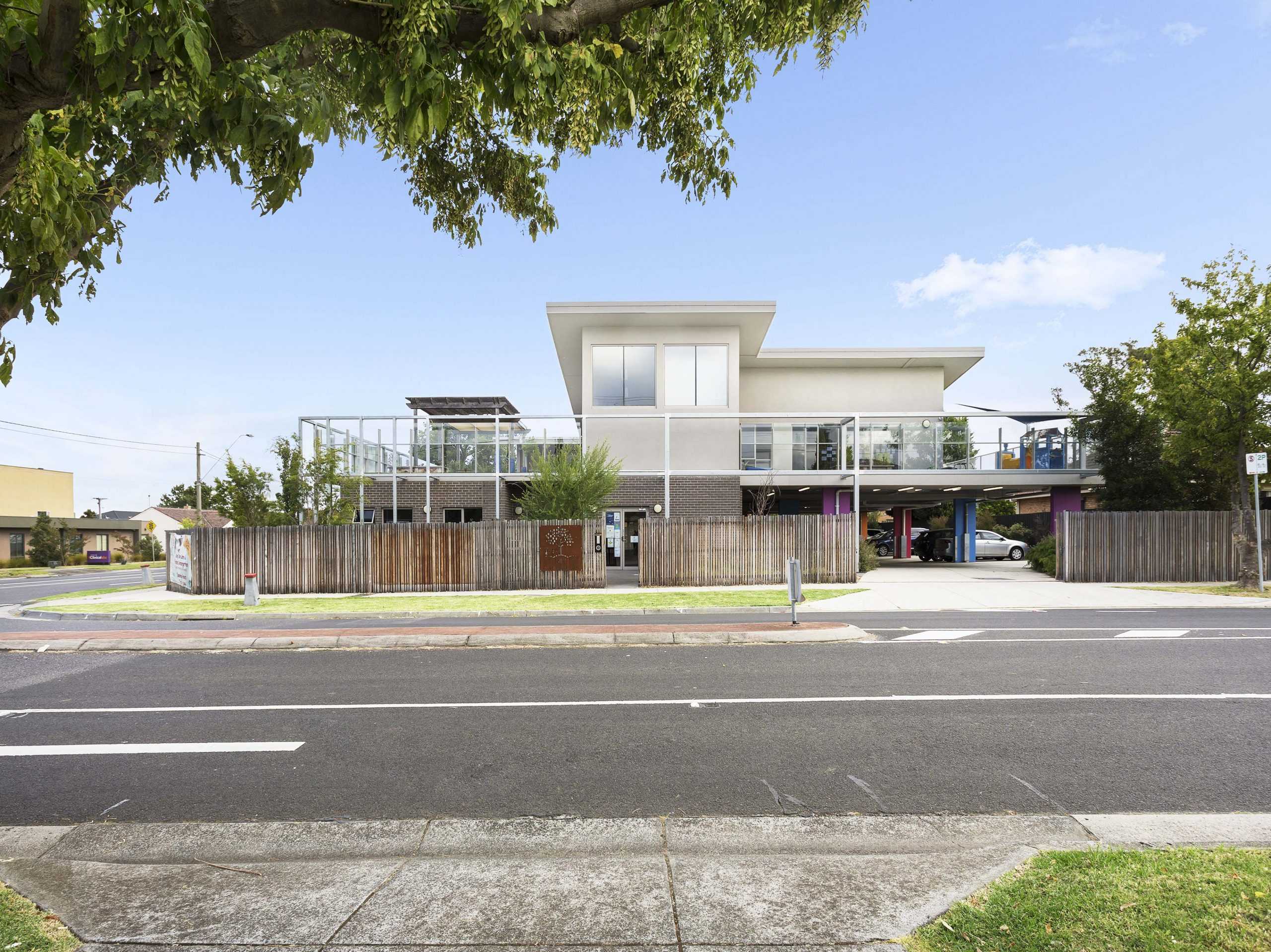 Next Burgess Rawson auction attracts strong interest with six ECEC