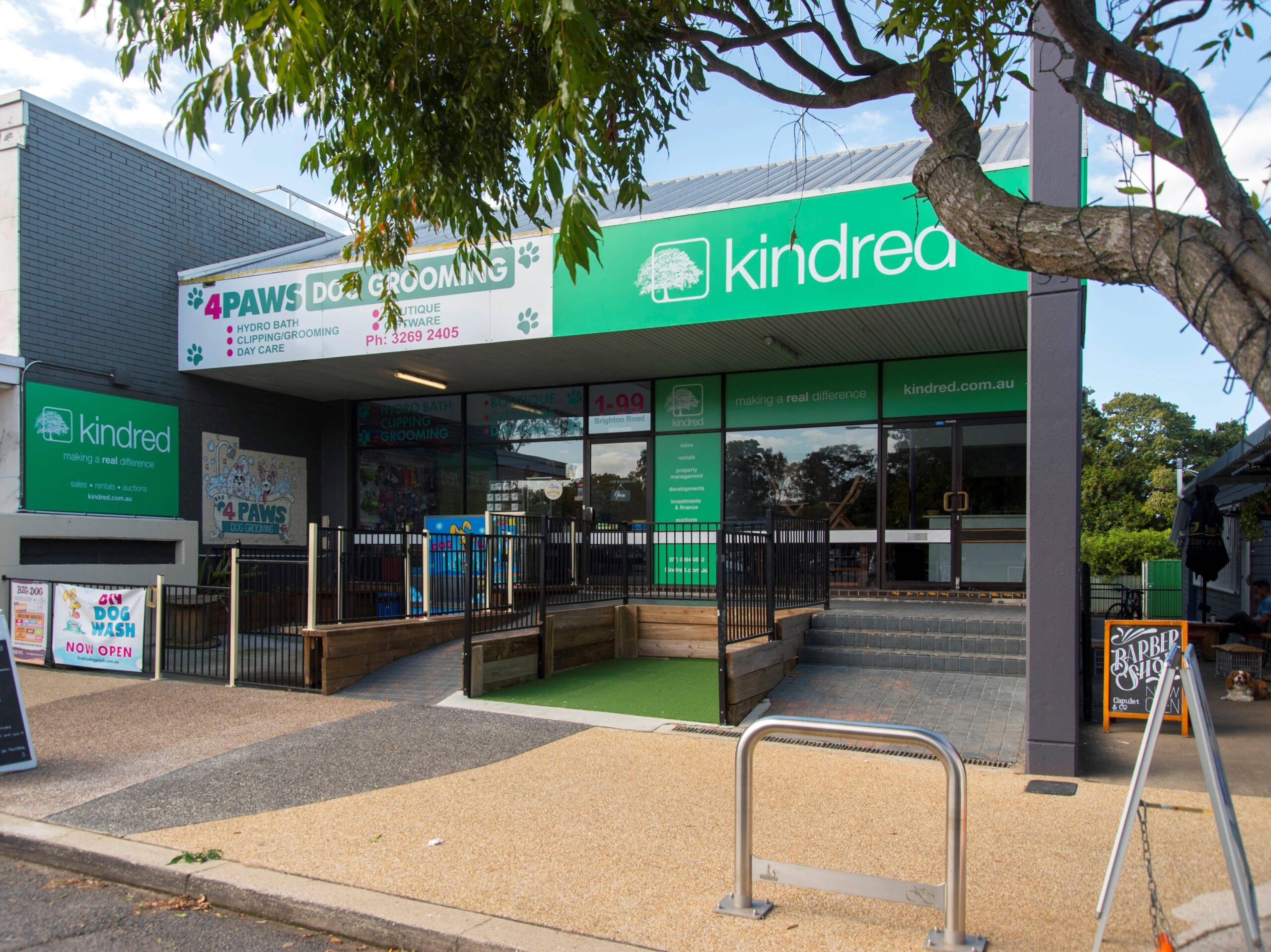 99 Brighton Road, Sandgate QLD 4017