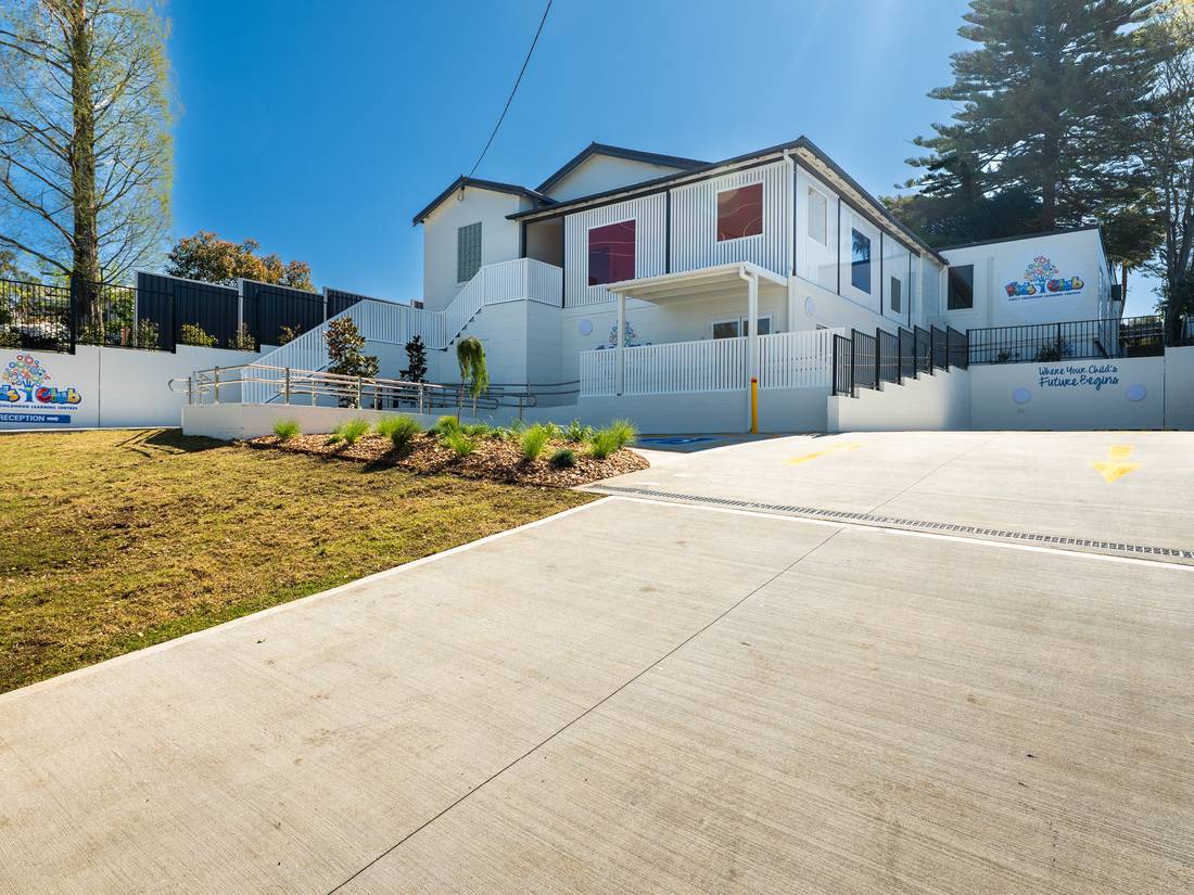 10 Springwood Avenue, Springwood NSW 2777