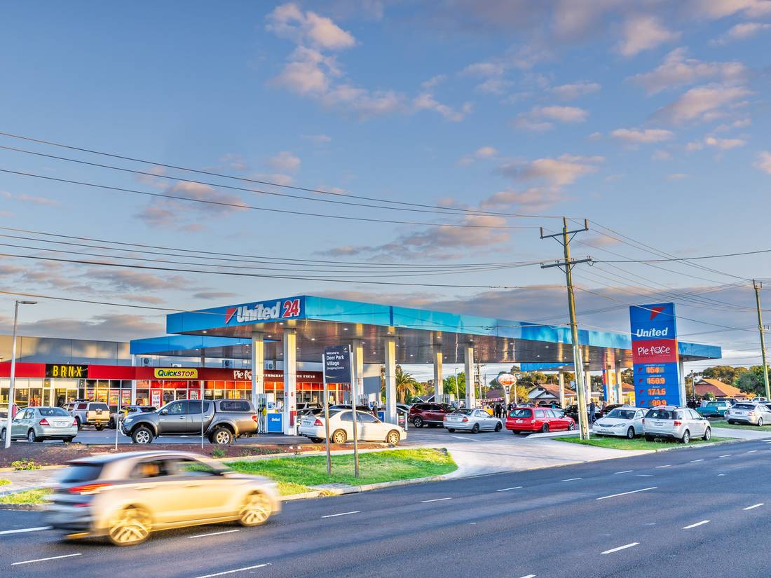 806-810 Ballarat Road, Deer Park VIC 3023